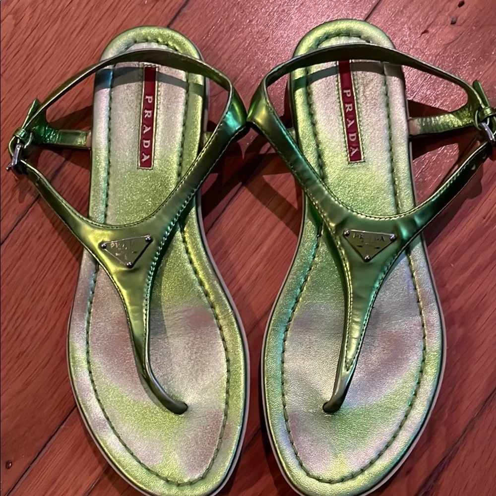 Prada Green Sandals Sleek Minimalist Design